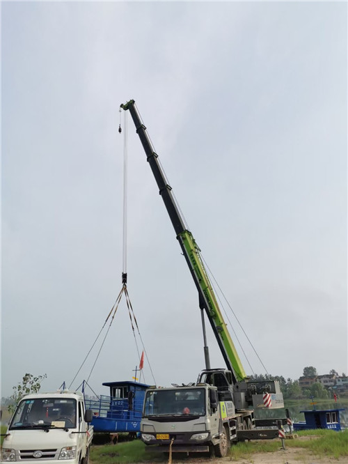 楚雄桥梁建设吊装案例